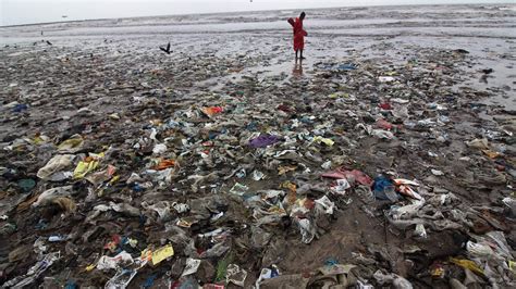 To Solve the Ocean Plastics Problem, the World Needs a Plan | The Pew Charitable Trusts