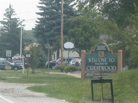 Crestwood, IL : crestwood sign photo, picture, image (Illinois) at city-data.com