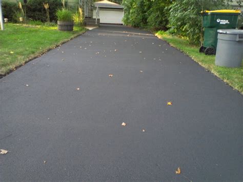 Asphalt Resurfacing – Residential | AAA Asphalt LLC