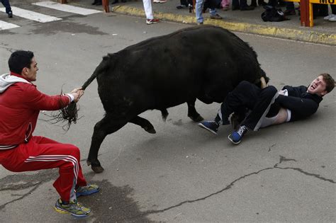 American savagely gored at bullfighting festival