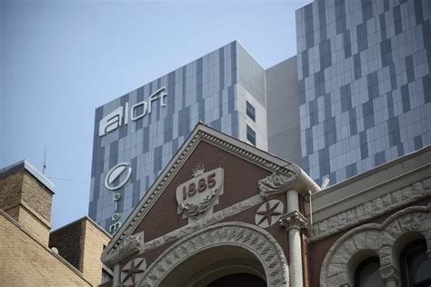 Here’s how to save money on Aloft Austin Downtown parking