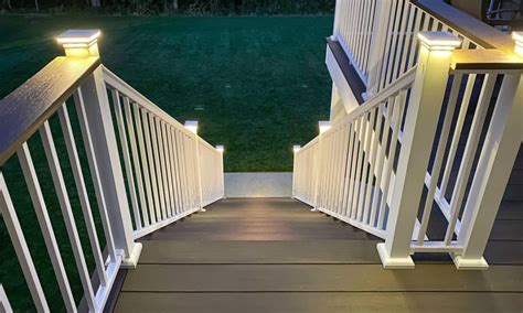 How to Choose Solar Deck Lights?