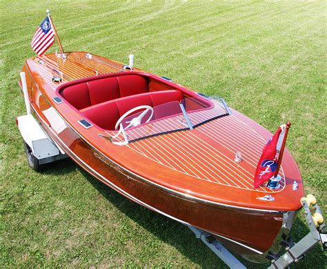 Chris Craft 1948 17' Deluxe Runabout