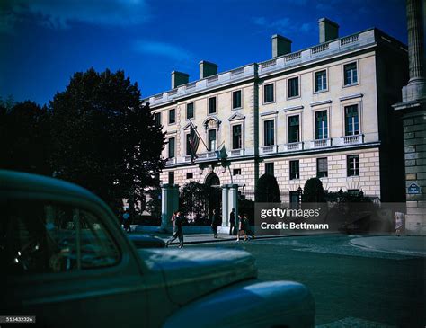 Photo shows the American Embassy in Paris, France. News Photo - Getty ...