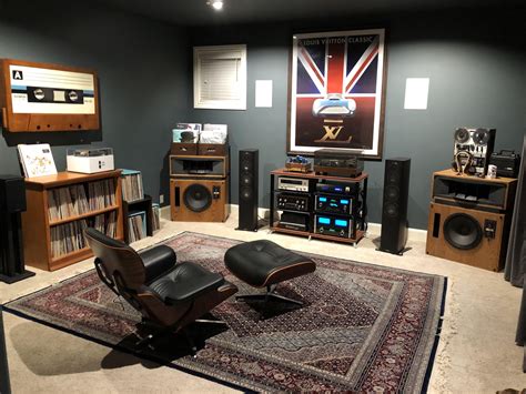 Audiophile Room, Hifi Room, Multi Room Audio, Audio Room, Home Studio Musik, Audio Studio, Home ...