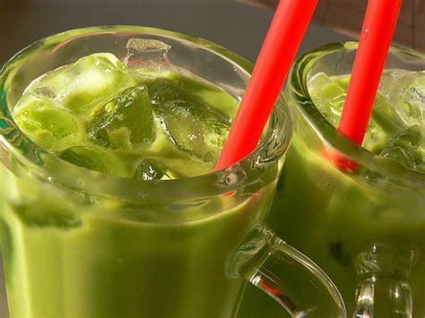 AVOCADO JUICE RECIPE - Priezor.com