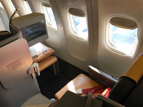 Review: Alitalia 777 Business Class Rome to Los Angeles - Live and Let ...