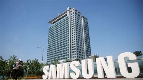 Samsung To Begin 2Nm Chip-Making Process In 2025 For Smartphones | Technology News | Zee News