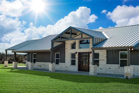 Weatherford Texas Barndominum | Gorgeous 4 Bedroom - Overview | Metal building house plans, Barn ...