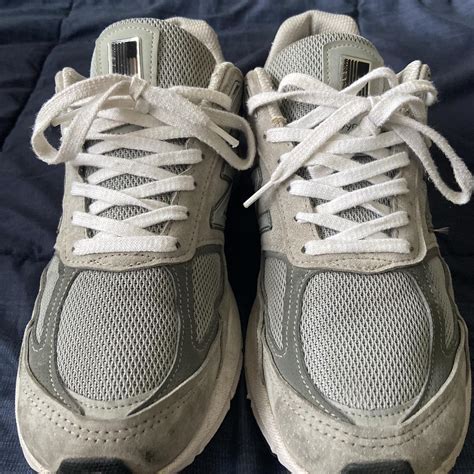 Grey new balances 990s Wore these for a bit and put... - Depop