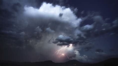 Dark Clouds Lightning Photography Hd Wallpapers Data - Wallpaper ...