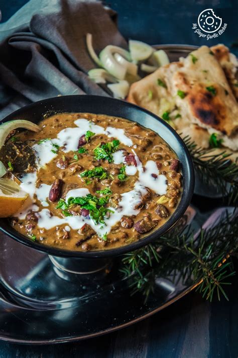 Dal Makhani Recipe + Video (Restaurant Style Punjabi Dal Makhani) | My Ginger Garlic Kitchen