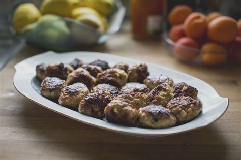 German Fried Meat Patties (Frikadellen) Recipe