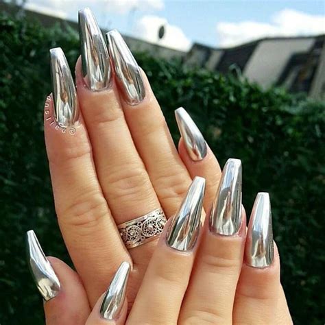 P @ FOREVEREE | Silver nails, Mirror nails, Metallic nails