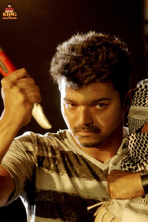 Thuppakki (2012)