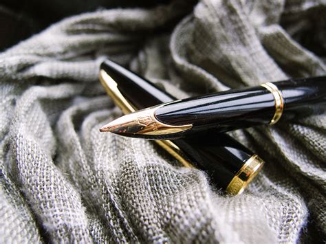 Waterman Carène Black Sea Fountain Pen Review