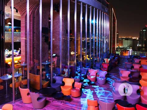 Sky view lounge bar | Fakherandpartners