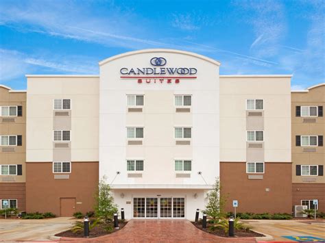 Hotels with Kitchens in San Antonio | Candlewood Suites San Antonio ...