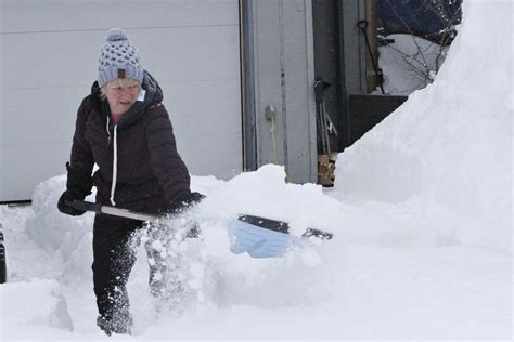 Second winter: Anchorage gets up to 18 inches of fresh snow | AP News