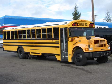 2000 International Blue Bird 66 Passenger School Bus with 6 Speed ...