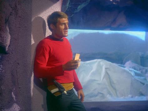 Star Trek - Sci Fi Blog.: Star Trek's Classic Redshirts