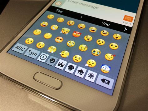 How to enable and use Emoji on your Galaxy S5 - AptGadget.com