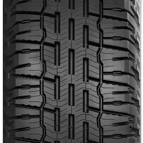 MICHELIN Defender LTX Platinum - Car Tire | MICHELIN USA