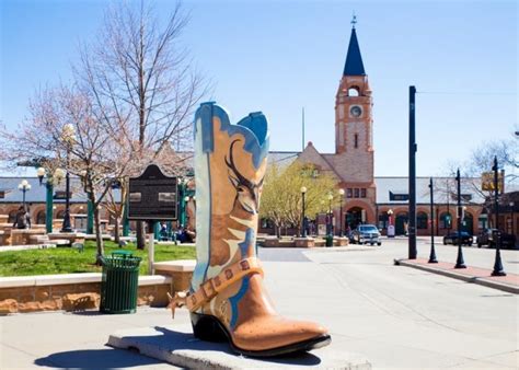 Best Things to Do in Cheyenne Wyoming: Visiting Tips and Attractions