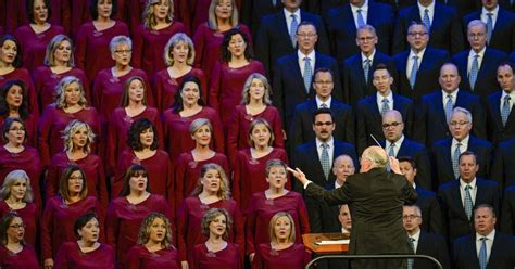 Tabernacle Choir commemorates 90 years of broadcasting with special show