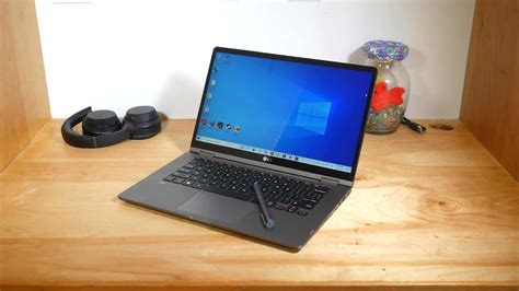 LG Gram 14 Touch Screen Laptop Review - Gadget Review