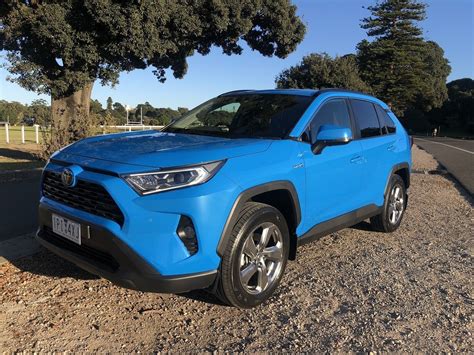 Auto Review: 2019 Toyota RAV4 GXL (hybrid)