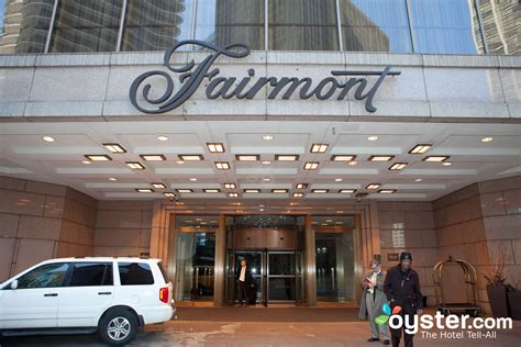 Fairmont Chicago Millennium Park Review: What To REALLY Expect If You Stay