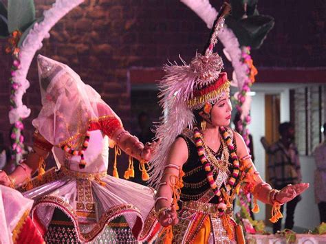 Dancing Around India: Chapter 9 – Manipuri Raas Leela | The Creative Post