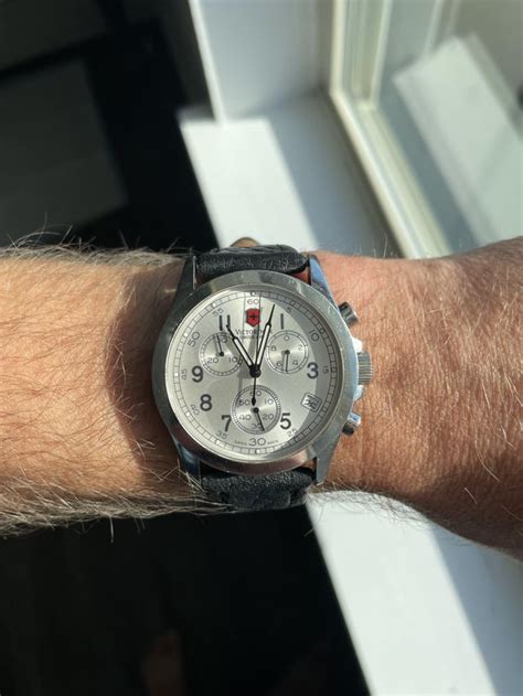 [WTS] Victorinox Swiss Army Chronograph : r/Watchexchange