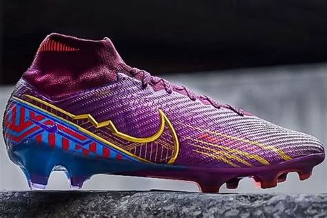 football boots: 5 best Nike Zoom Mercurial football boots colorways ...