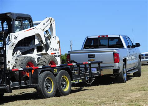 Equipment positioning critical when towing with pickup | Total ...