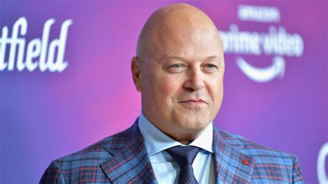 Local Actor Michael Chiklis Excited To Play Red Auerbach In New HBO Show | WBZ NewsRadio 1030