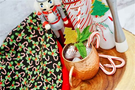 Delicious Christmas Peppermint Mule Cocktail