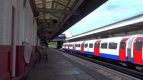 Bakerloo Line train arriving at and departing from Kenton - YouTube