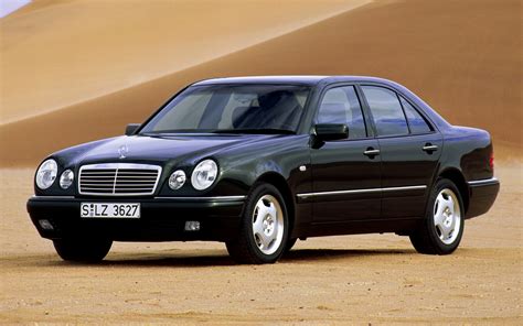 1995 Mercedes-Benz E-Class - Wallpapers and HD Images | Car Pixel