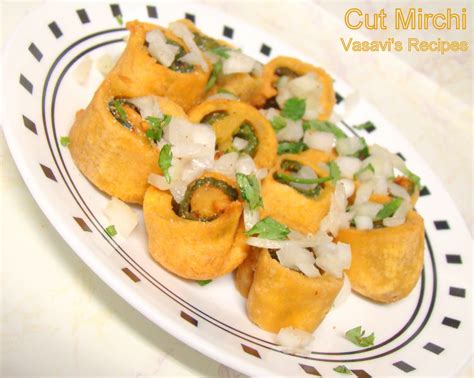 Vasavi's Recipes: Cut Mirchi (Cut Bajji)