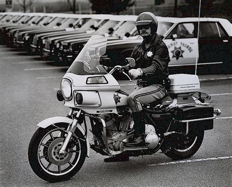 Pin on California Highway Patrol | Vintage motorcycle photos, Classic ...