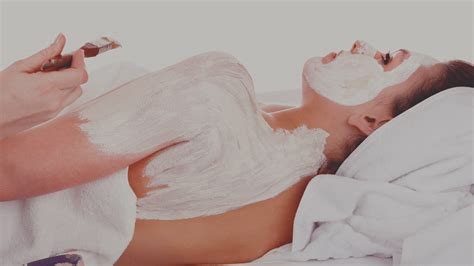 Back Facials 101: The Perfect Treatment for Back Acne!