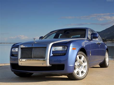 Rolls-Royce Ghost (2010)