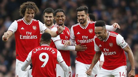 Premier League suffers first postponement as Arsenal players quarantined — Sport — The Guardian ...