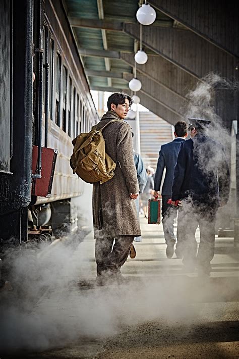 [Photos] Added new Gong Yoo stills for the upcoming Korean movie 'The Age of Shadows' @ HanCinema