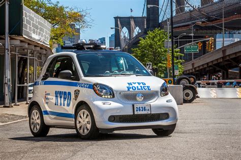 Smart Fortwo joins NYPD | Digital Trends