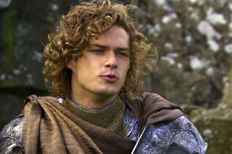 Game Of Thrones: How Loras Tyrell Thinks The Show Will End