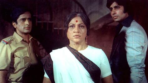 ‎Deewaar (1975) directed by Yash Chopra • Reviews, film + cast • Letterboxd