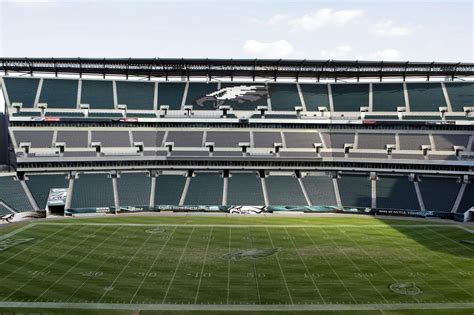 Lincoln Financial Philadelphia Eagles Stadium Photo Gallery | NanaWall